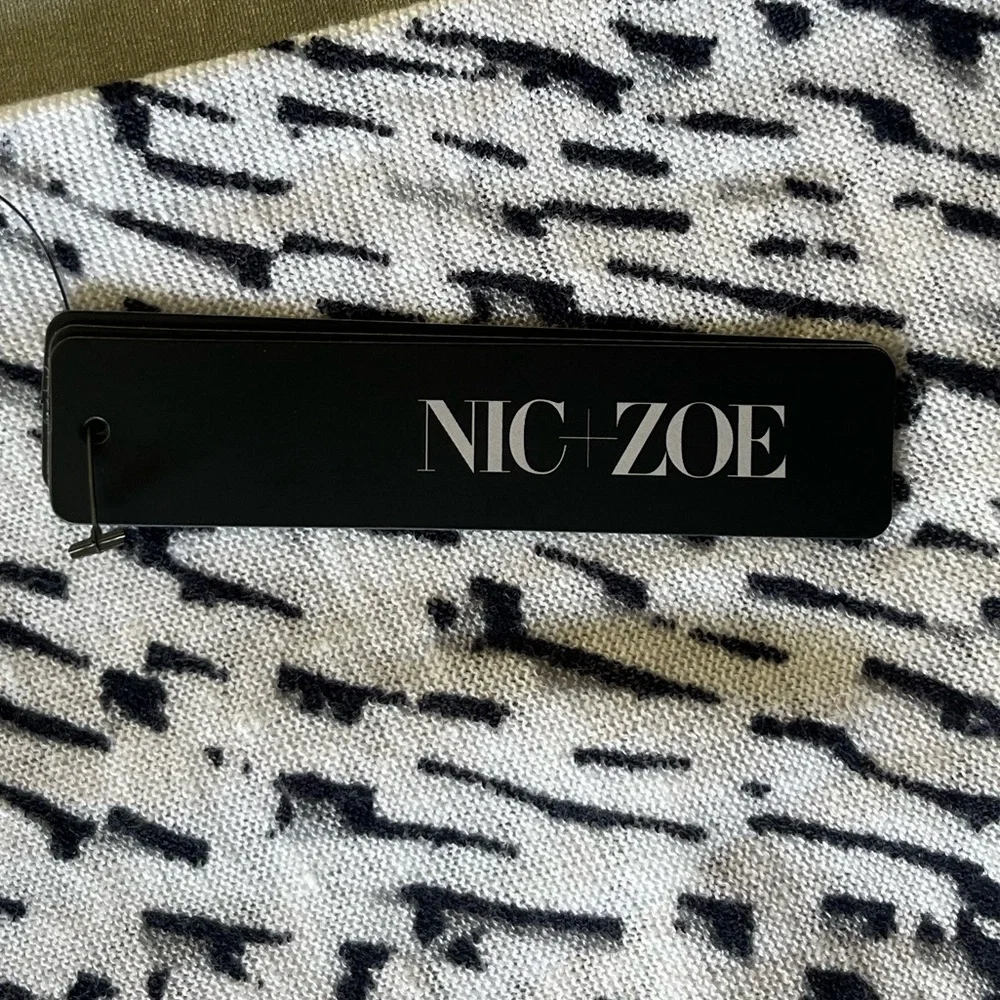 NIC + ZOE Black & White Patterned Pick-Up Cardy PM - Picture 5 of 7